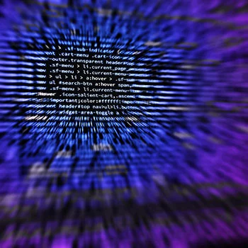 Icons of Instagram, TikTok, YouTube around an algorithm diagram